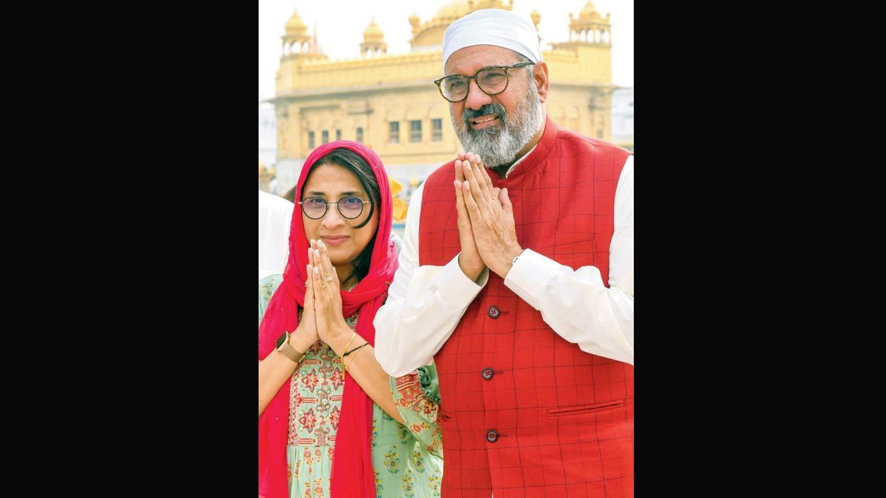 Boman Irani with wife  Zenobia