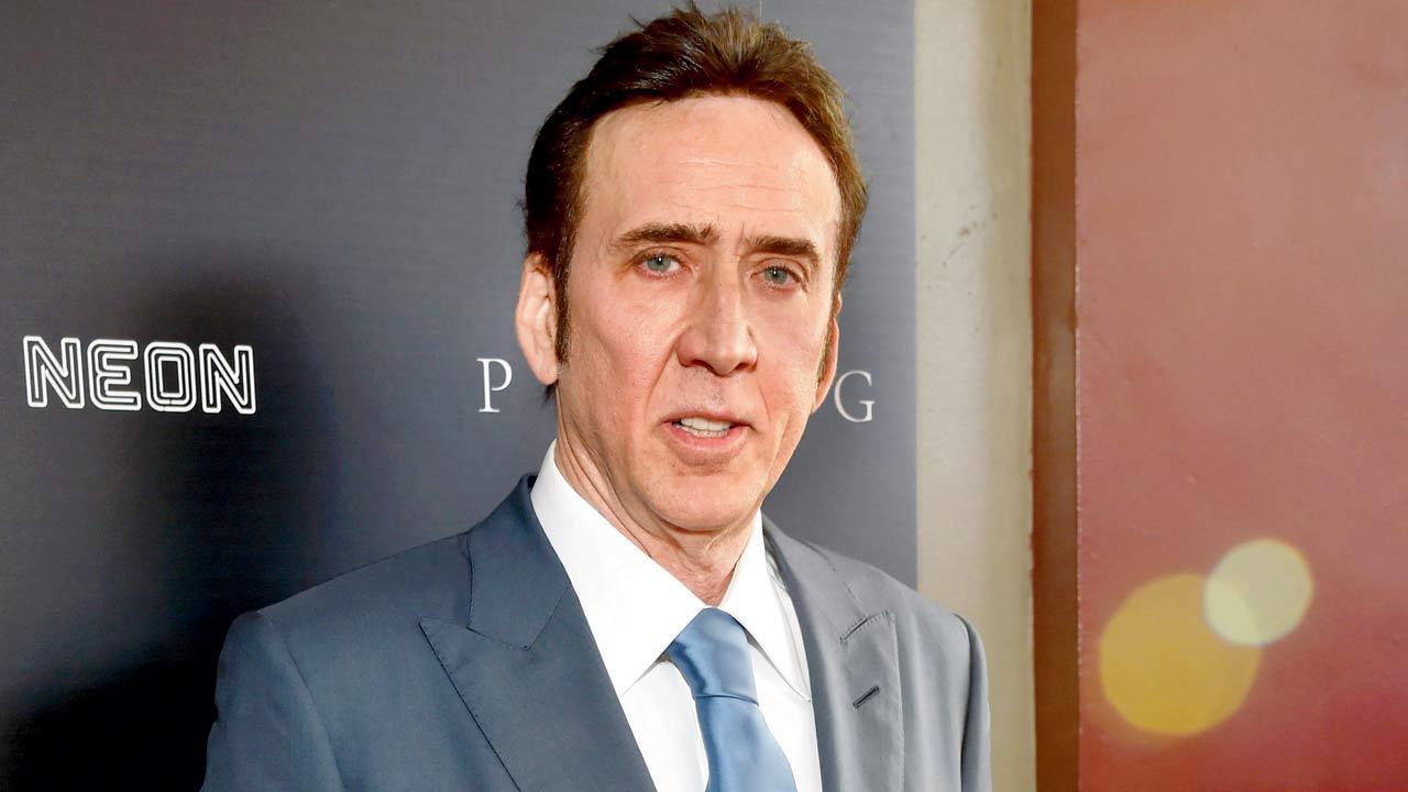 Nicolas Cage to portray Dracula in Renfield