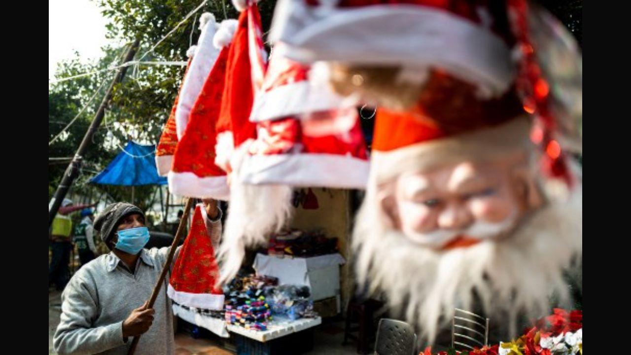 Omicron scare: Delhi bans Christmas, New Year celebrations
