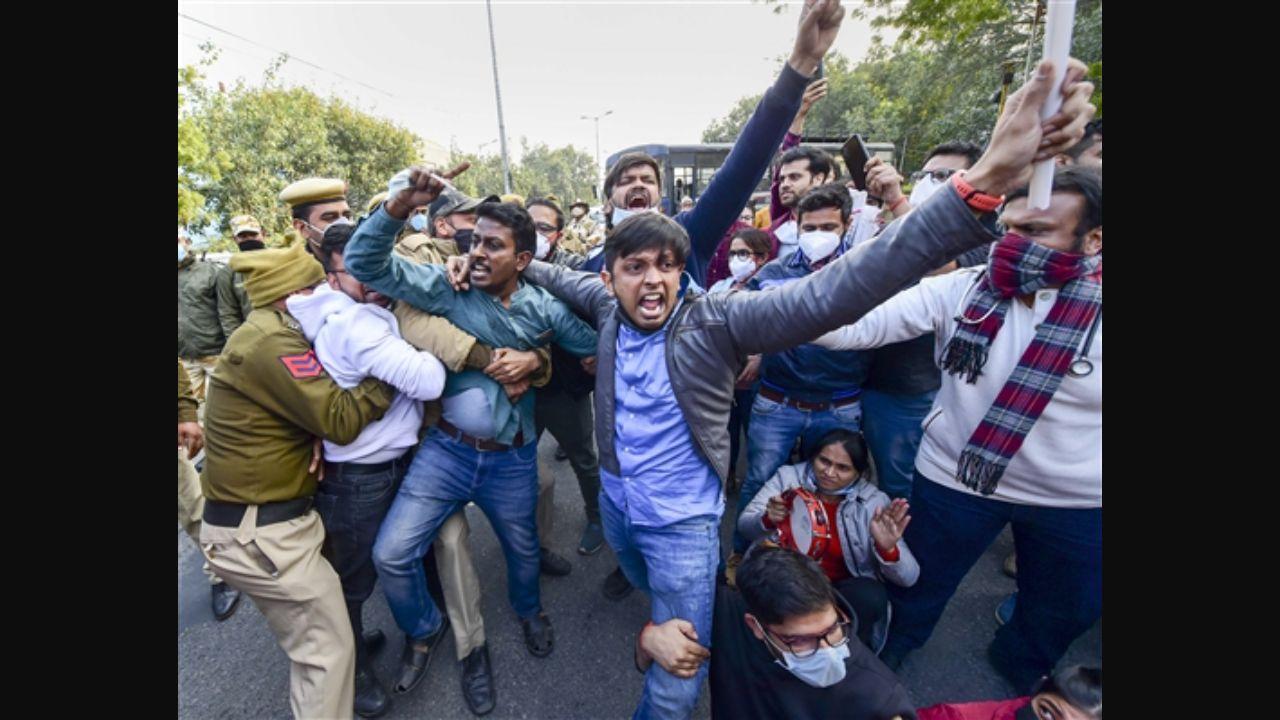 NEET PG counselling: Delegation meets Union health minister; FORDA to continue strike