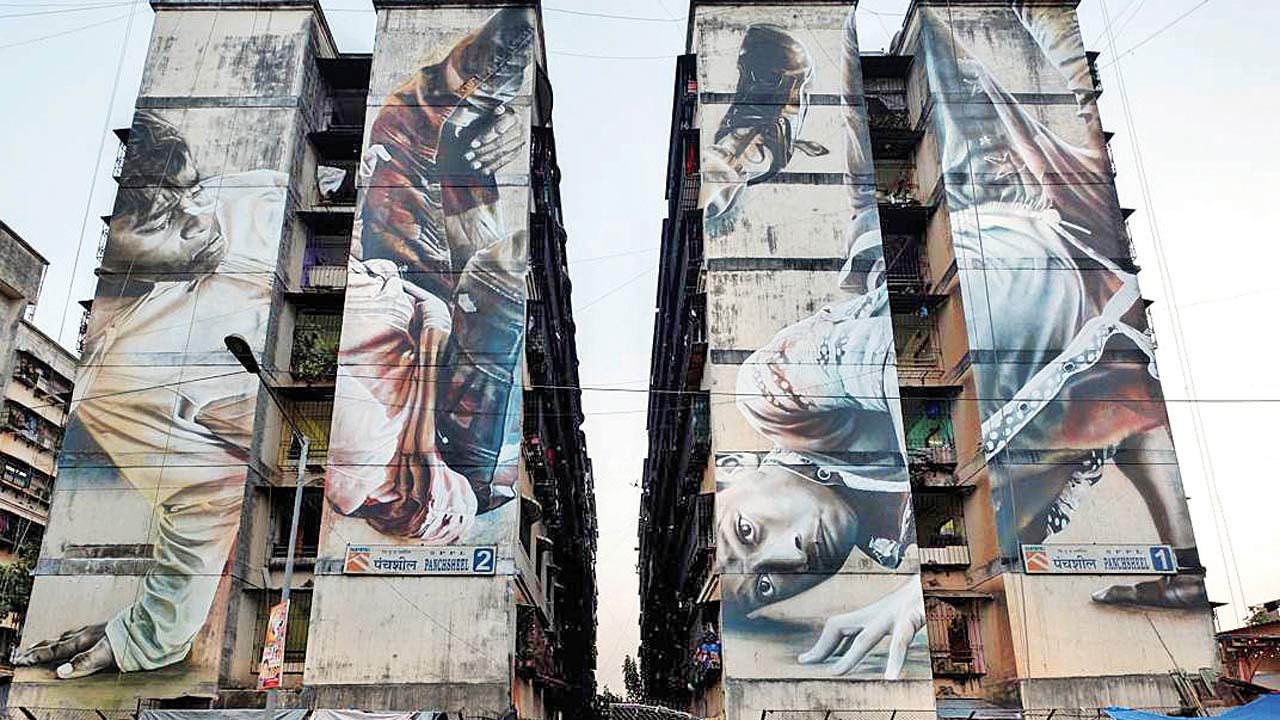Murals in the art district