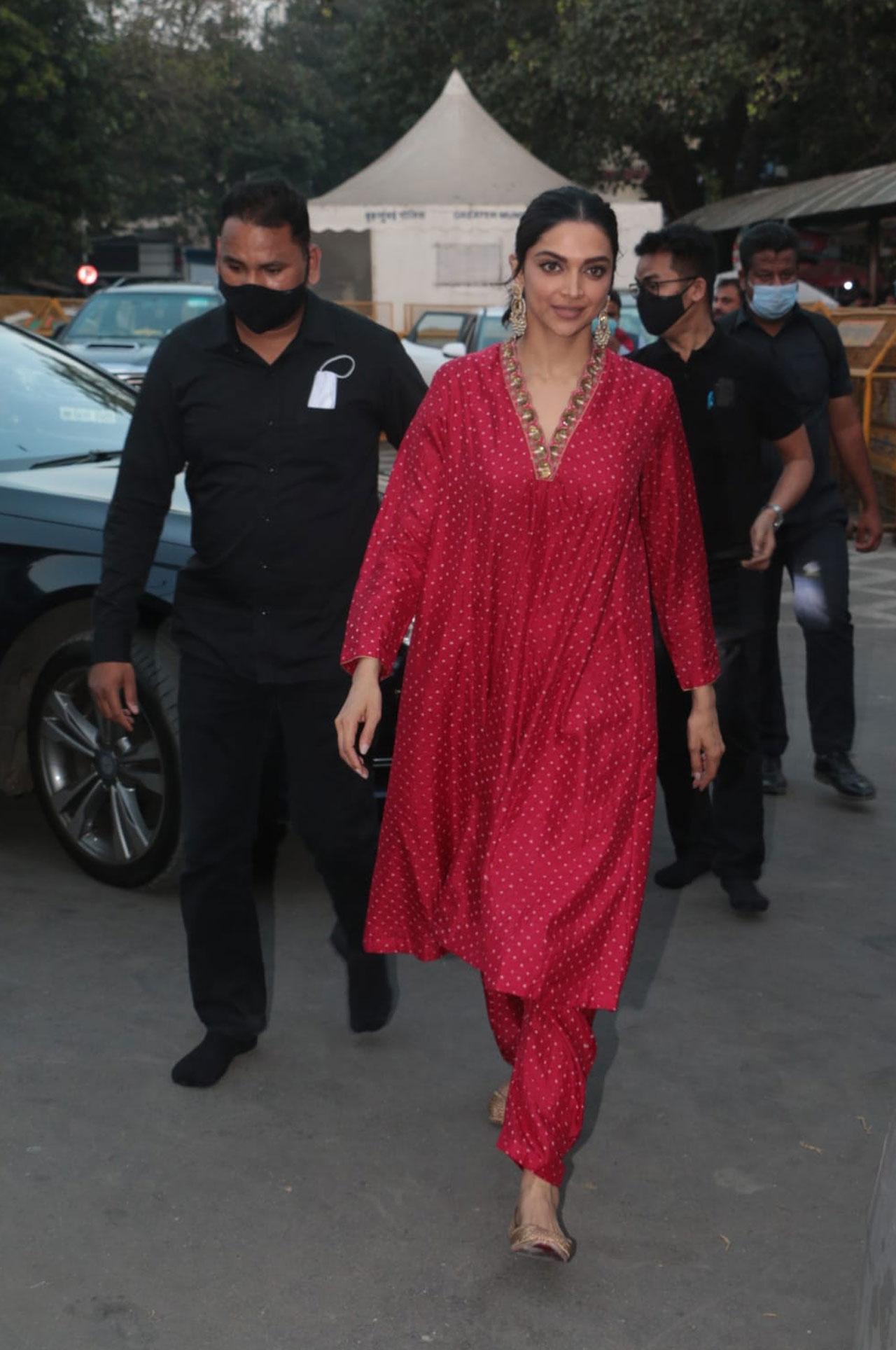 Dressed in an Indian attire, Deepika was escorted to the temple amid tight security. So far, the reviews have been positive from the critics and the film is expected to take a good opening at the box-office. 