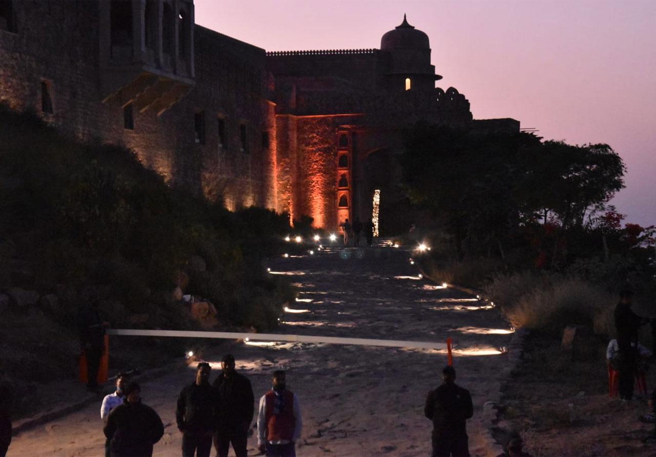 For the 'Sangeet' ceremony on Wednesday, Katrina donned a pink lehenga while Vicky complimented his bride by choosing a sherwani embellished with roses. Katrina's lehenga is said to be designed by Falguni and Shane Peacock.