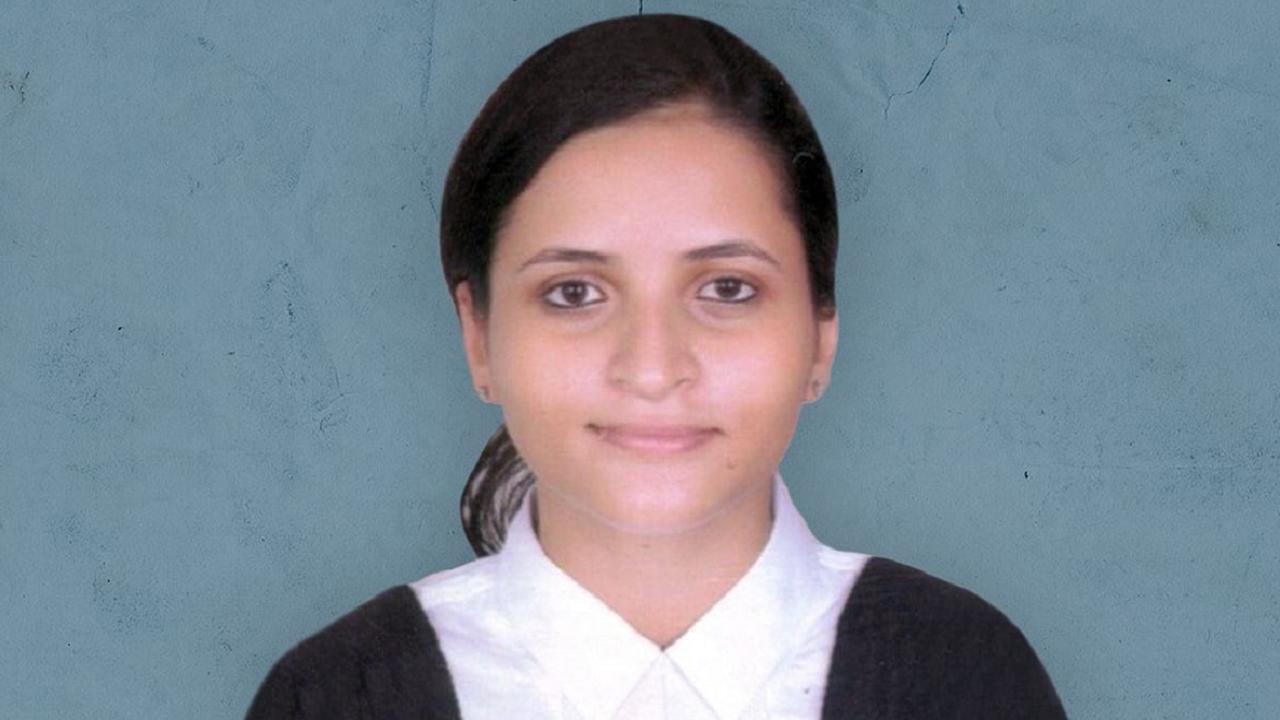 8. Nikita Jacob
Jacob is a 30-year-old lawyer from Mumbai who was named in the toolkit case along with Disha Ravi by the Delhi Police. A non-bailable warrant was issued against her for alleged involvement in the toolkit that Greta Thunberg had shared in connection with the farmers’ movement. On February 14, the Bombay High Court granted her protection from arrest and transit anticipatory bail.