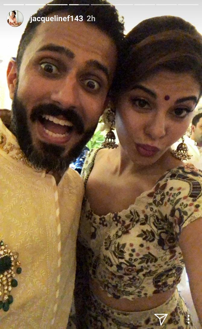 Sonam Kapoor and Anand Ahuja's sangeet ceremony took place at the Sunteck Signature Island. Several celebrities and close friends turned up at the function dressed in different shades of white.