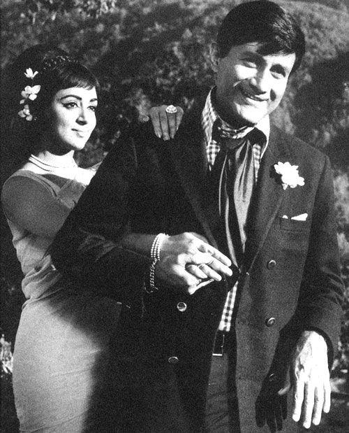Hema Malini and Dev Anand have shared screen space in many films together. To name a few - Chhupa Rustam, Shareef Budmaash, Jaaneman, Joshila and Johny Mera Naam. In picture: A still from the movie Johny Mera Naam.