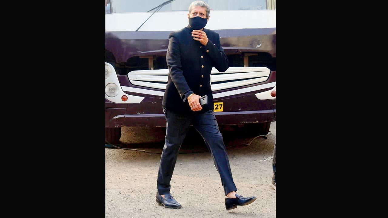 PHOTO: Hey skip! Kapil Dev spotted at Film City, Goregaon