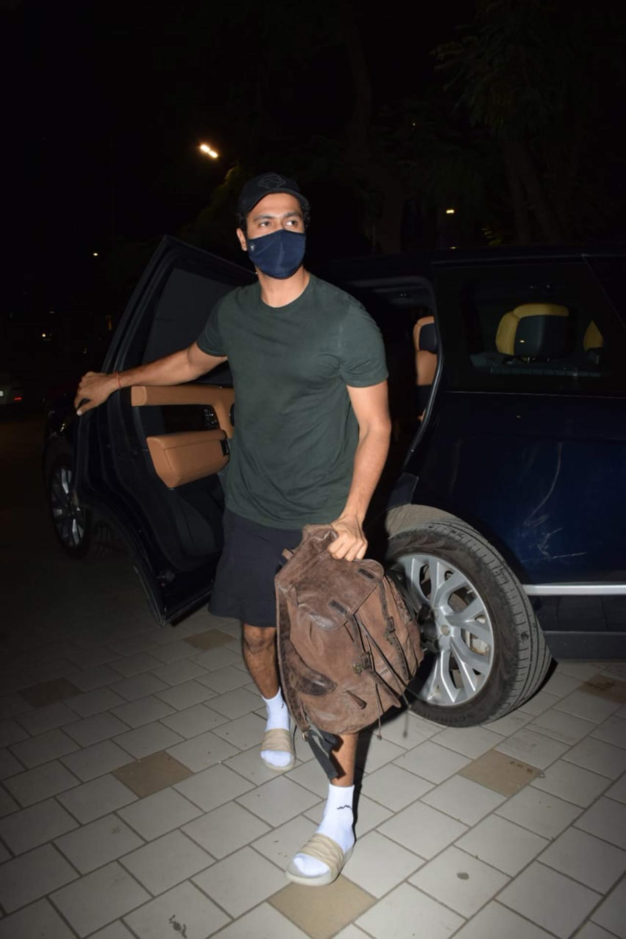 Vicky Kaushal and Katrina Kaif were snapped at the gym over the weekend. The two are fitness enthusiasts, and were seen sweating it out before their pre-wedding festivities.