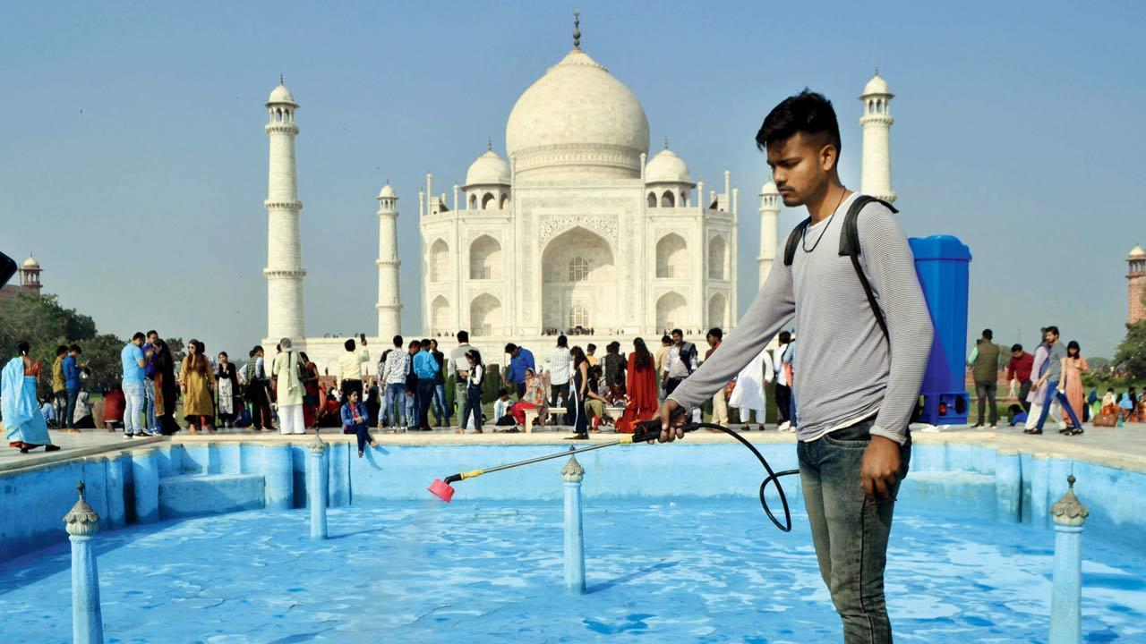Covid-19: 12 Omicron suspects in Delhi, genome sequencing awaited