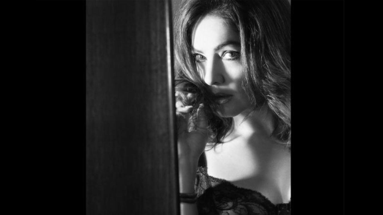 See Pic: Pooja Bhatt celebrates 5 years of quitting alcohol on Instagram - Sober is the new sexy