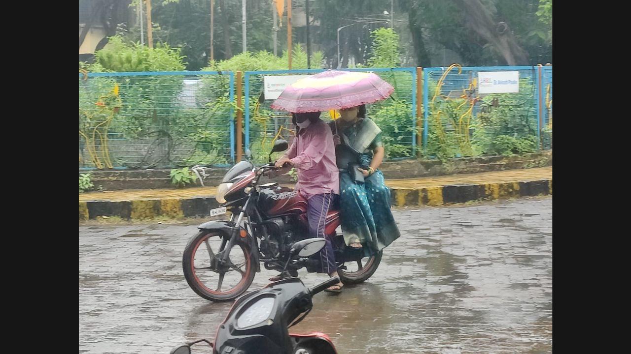 Amid prediction for heavy rains, IMD issued a yellow alert for Mumbai and Thane on Wednesday