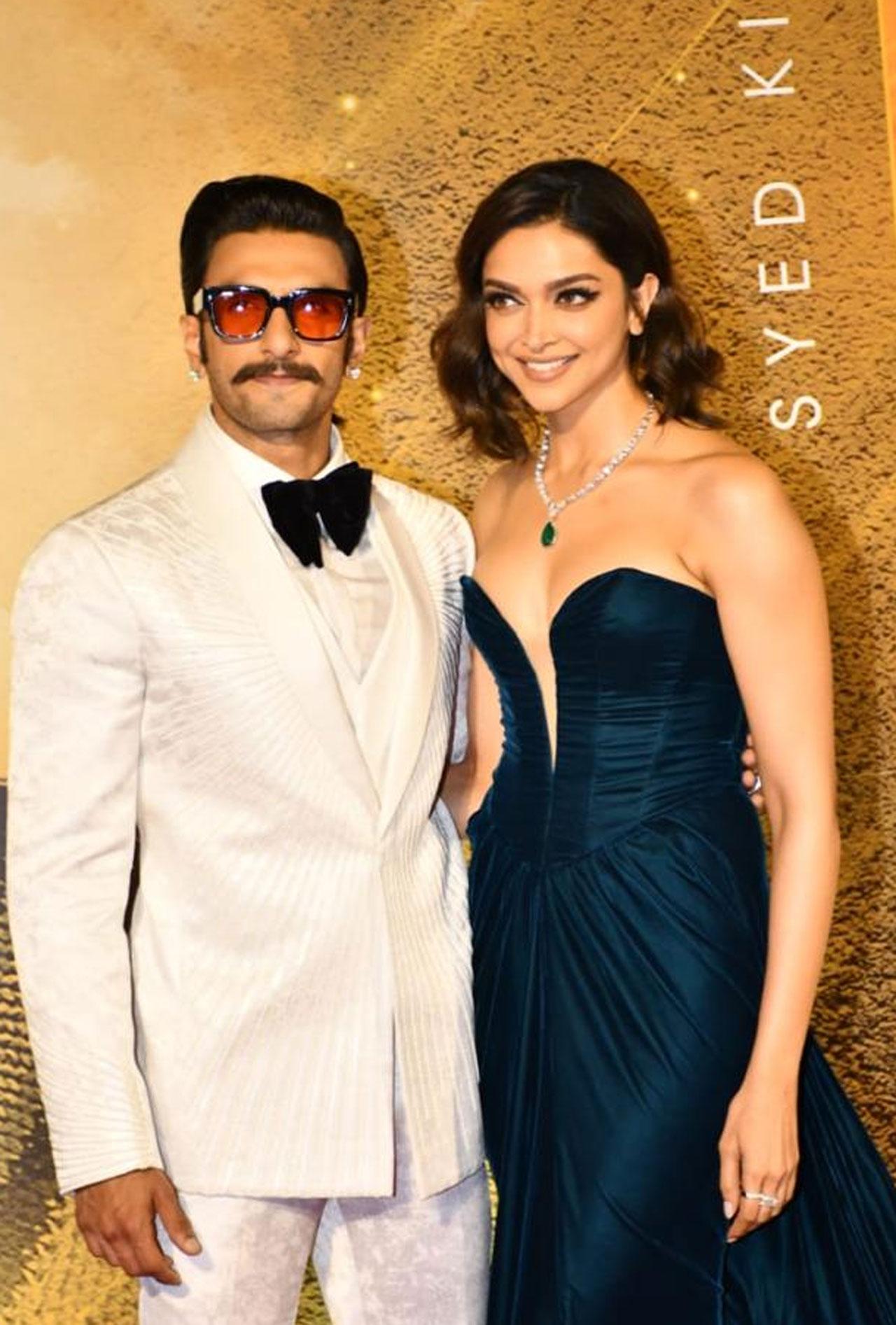 Is it Romi Bhatia or Deepika Padukone? Anyway, she looked radiant and ravishing in her outfit as she posed with husband Ranveer Singh. 83 marks their fourth collaboration together. The actress is also a co-producer on the mammoth project.
