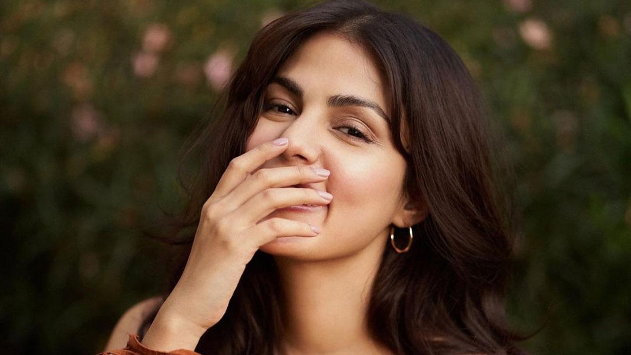 Rhea Chakraborty on 2021: A year full of healing, full of pain