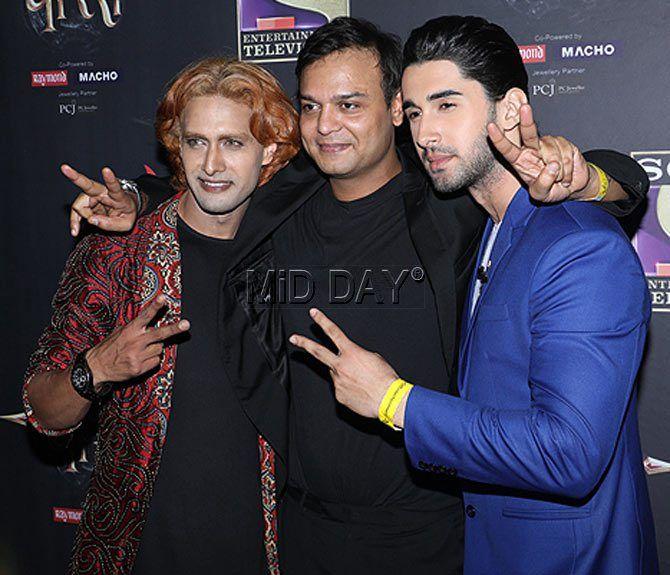 Rohit Purohit, Siddharth Kumar Tewary and Laksh Lalwani at the launch bash for 'Porus' in Mumbai