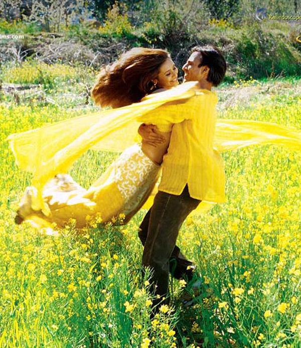 The title song of Vivek Oberoi and Rani Mukerji's Saathiya was as popular as the film and remains among the best romantic numbers in Bollywood