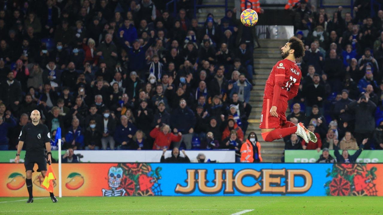 EPL: Mohammad Salah misses penalty as Liverpool slip to defeat away to Leciester City