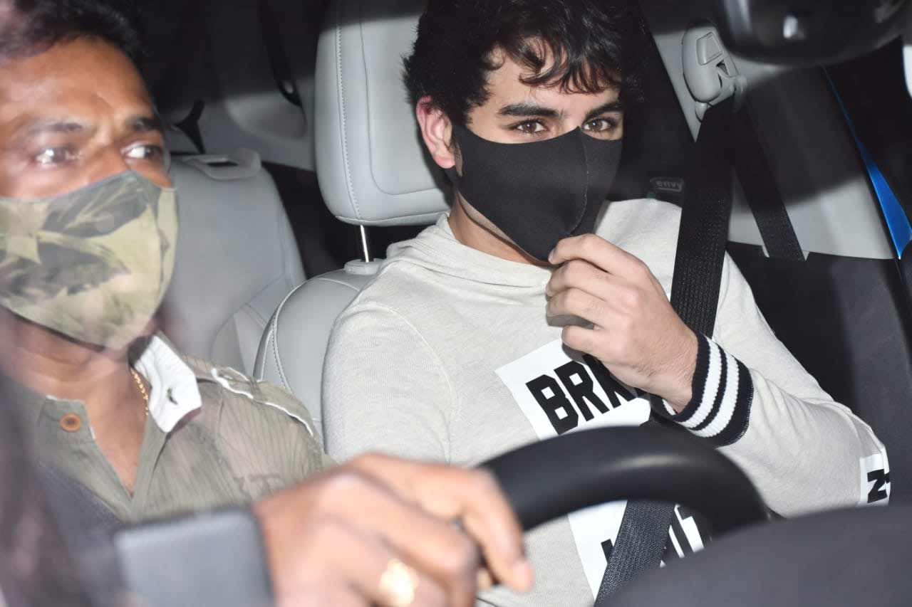 Saif Ali Khan's son Ibrahim Ali Khan was also snapped by the shutterbugs at the bash.