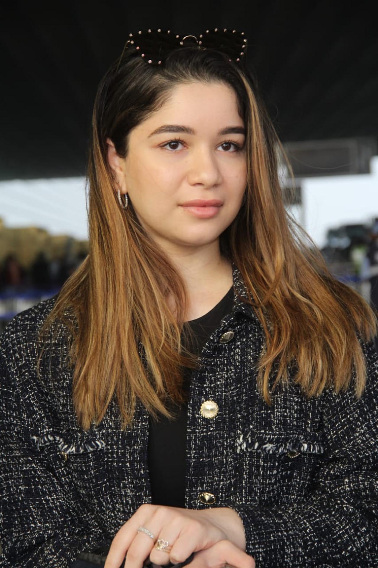Cricket legend Sachin Tendulkar's daughter Sara Tendulkar is not only one of the most loved star kids in cricket but has not also emerged into a youth fashion icon.