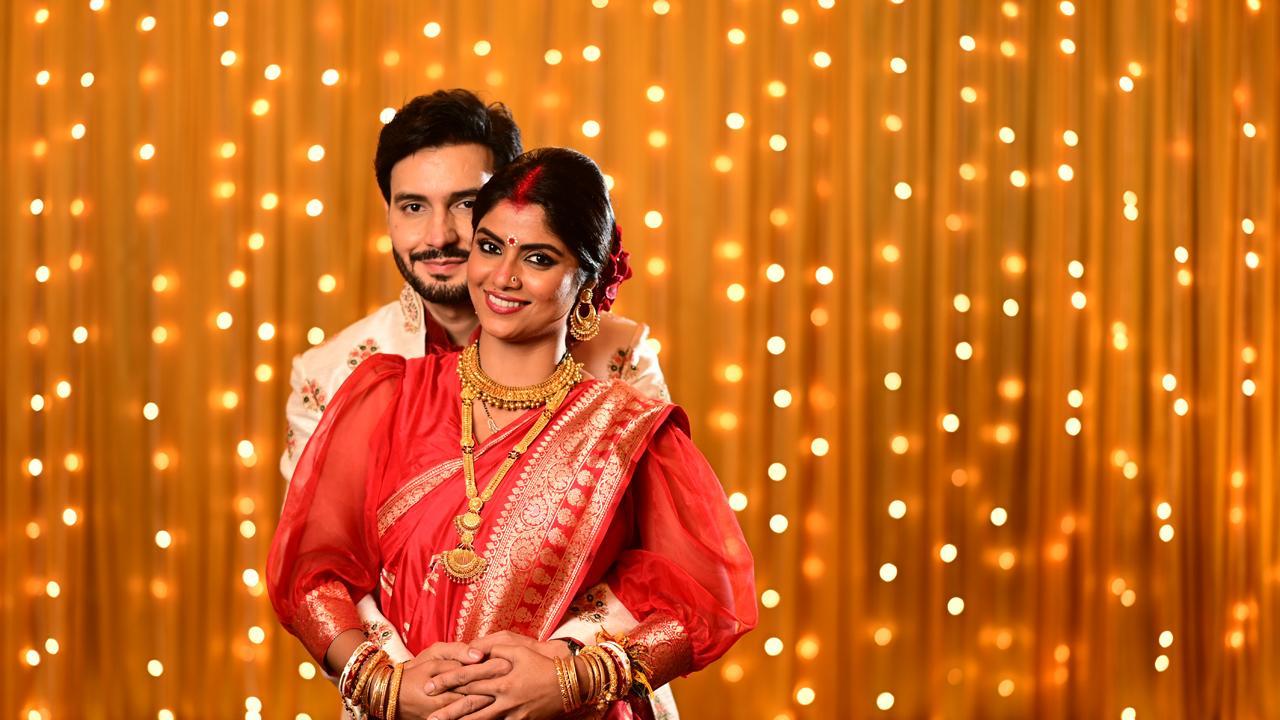 FIRST PICS! Sayantani Ghosh and Anugrah Tiwari are now married