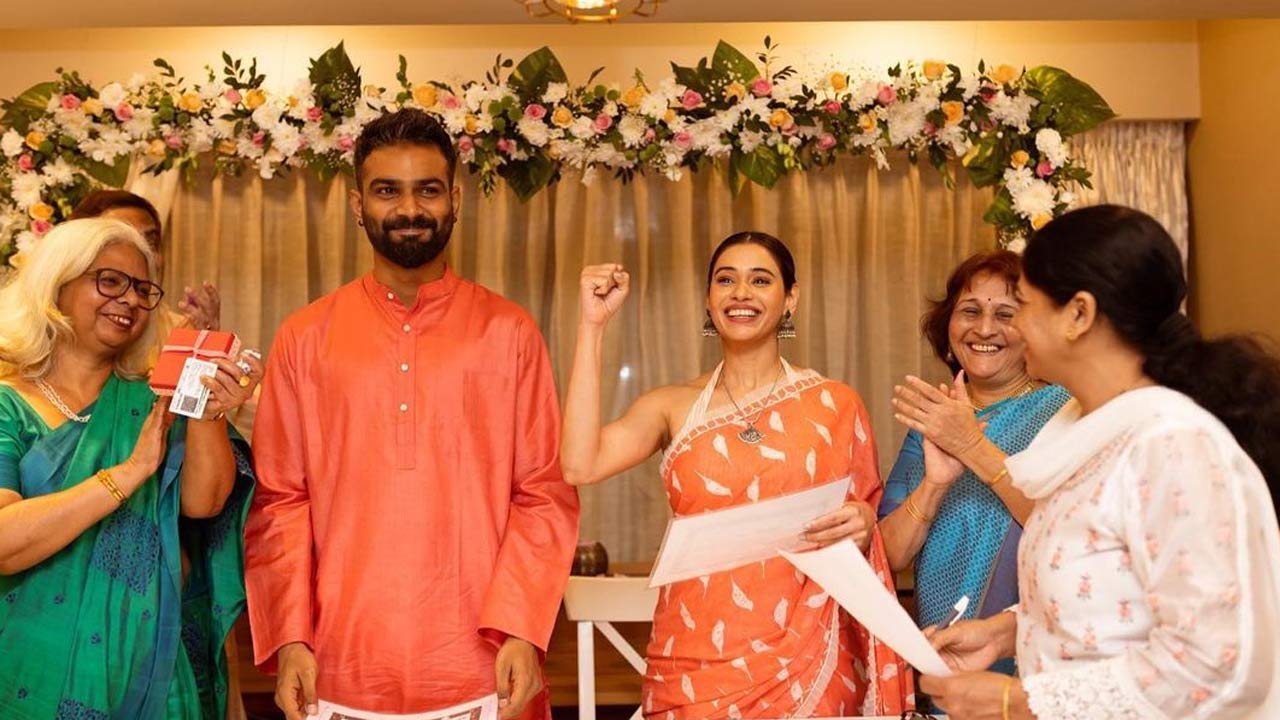 The singer revealed they got married as per both Hindu and Muslim rituals. 