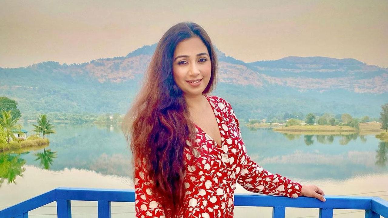 ‘We were kids,’ says Shreya Ghoshal about her viral picture with new Twitter CEO Parag Agrawal