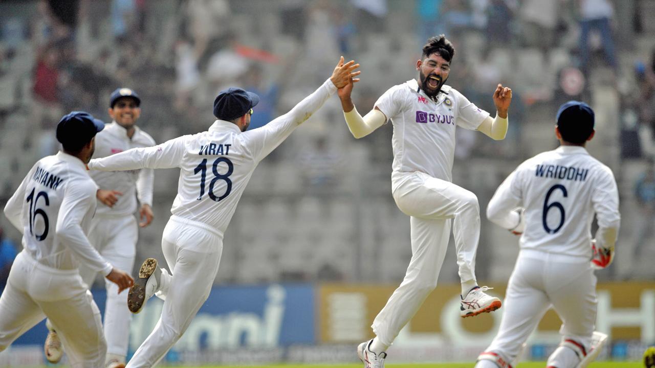 Wankhede Test Day 2: Mohammed Siraj bags three wickets as New Zealand 38/6 at tea