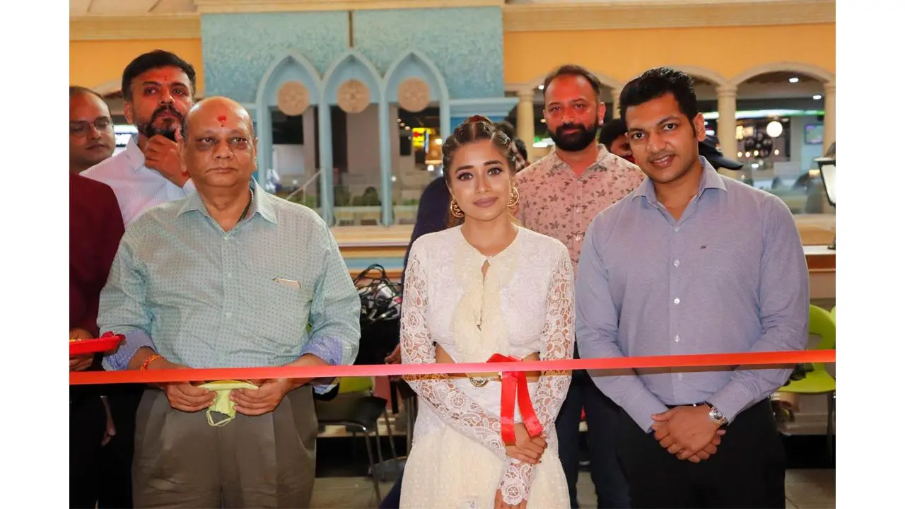 Haldiram’s 101st outlet inaugurated by Actor Tina Datta