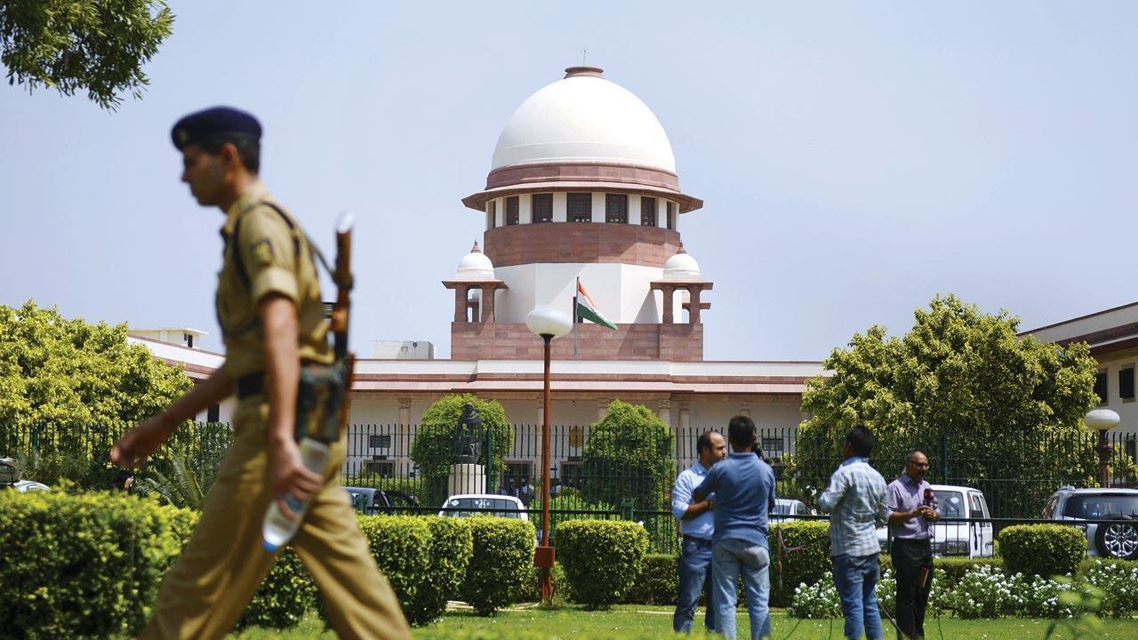 SC agrees to hear pleas by 12 BJP MLAs from Maharashtra, issues notice