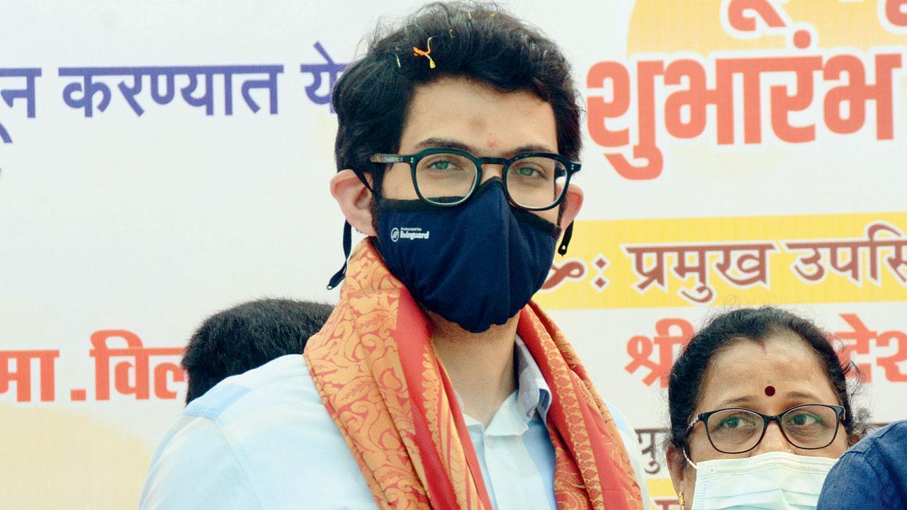 Mumbai: Aaditya Thackeray holds meeting with health, BMC officials amid rising Covid-19 cases