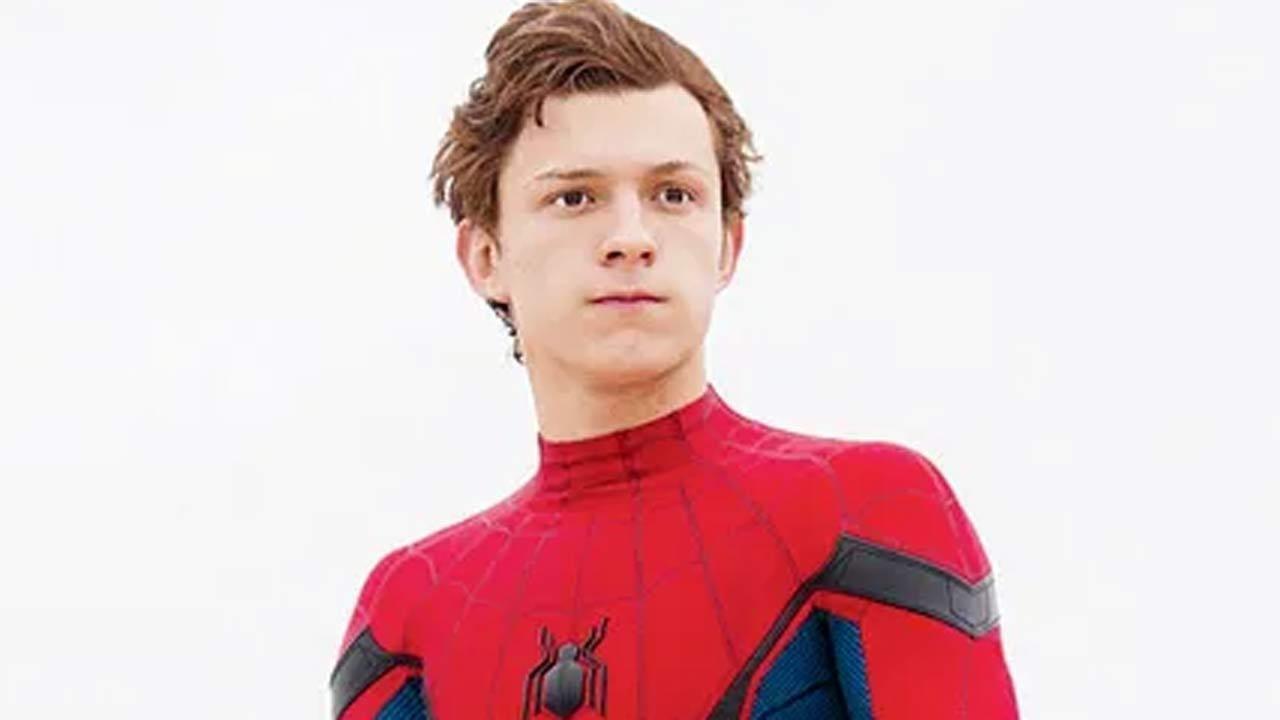 'Spider-Man: No Way Home' becomes first pandemic-era movie to leap past $1 billion in just 12 days