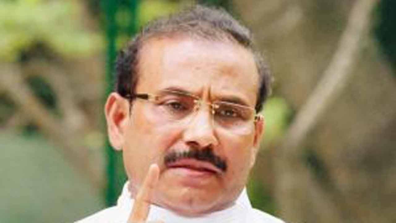 No need to panic, severity of Omicron is low: Rajesh Tope