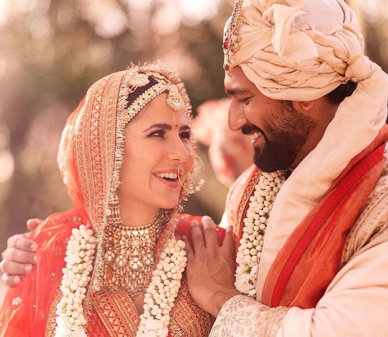 Vicky Kaushal and Katrina Kaif got married in Rajasthan on December 9 and shared some stunning and gorgeous pictures with fans from their wedding. Their wedding outfits were designed by celebrity fashion designer Sabyasachi Mukherjee and he gave out the details of the same.