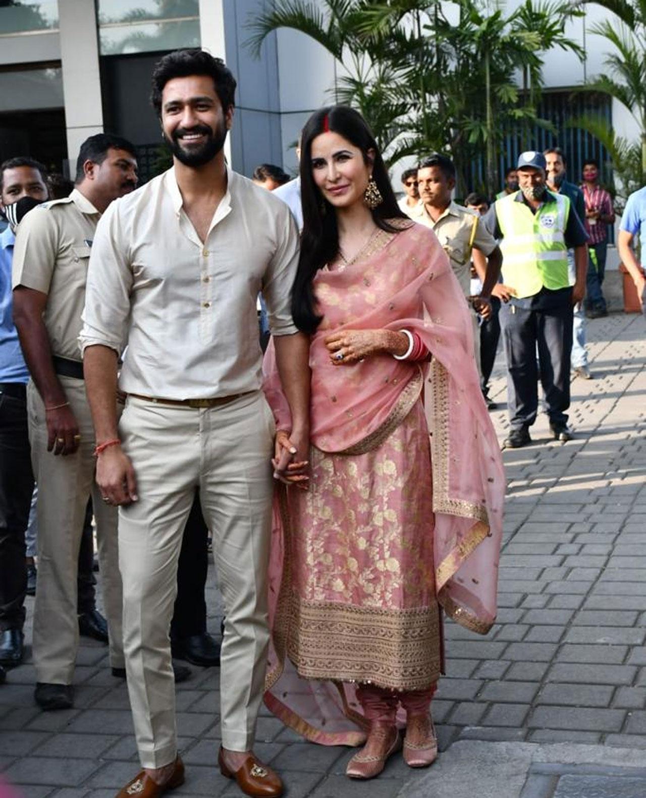 Vicky Kaushal and Katrina Kaif got married in Rajasthan on December 9 and shared some stunning and gorgeous pictures with fans from their wedding. Their wedding outfits were designed by celebrity fashion designer Sabyasachi Mukherjee and he gave out the details of the same.