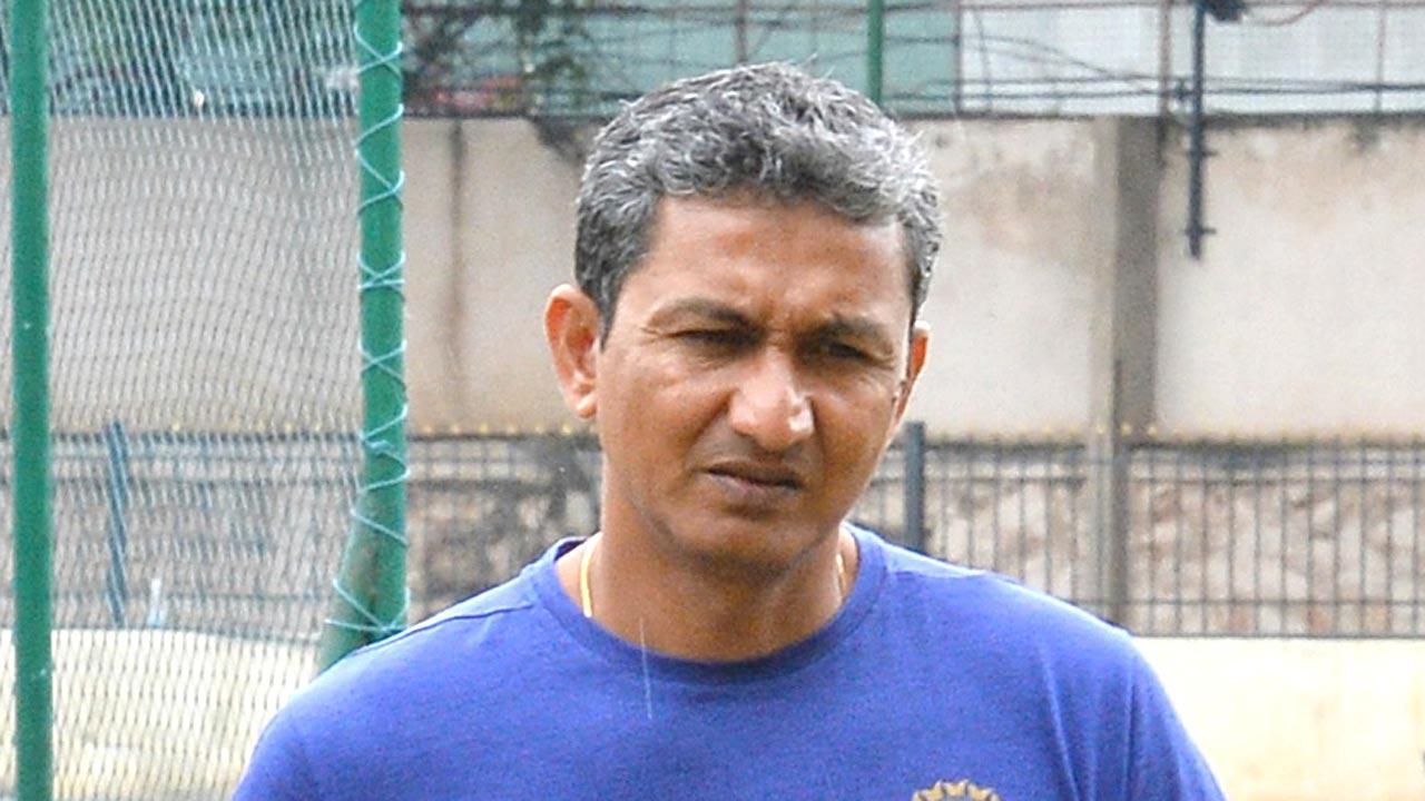 Sanjay Bangar appointed RCB batting consultant