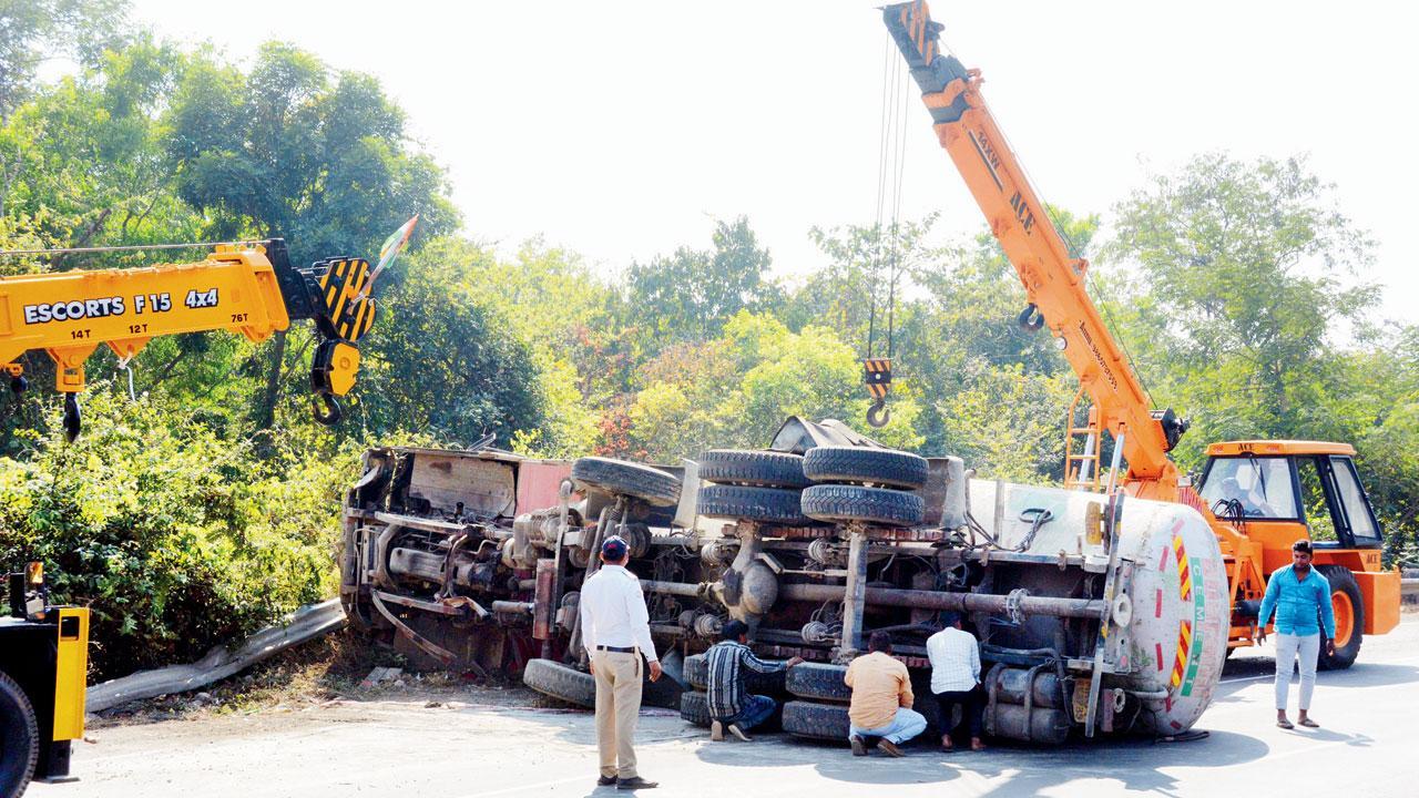 Maharashtra has 1,324 ‘black spots’ prone to accidents