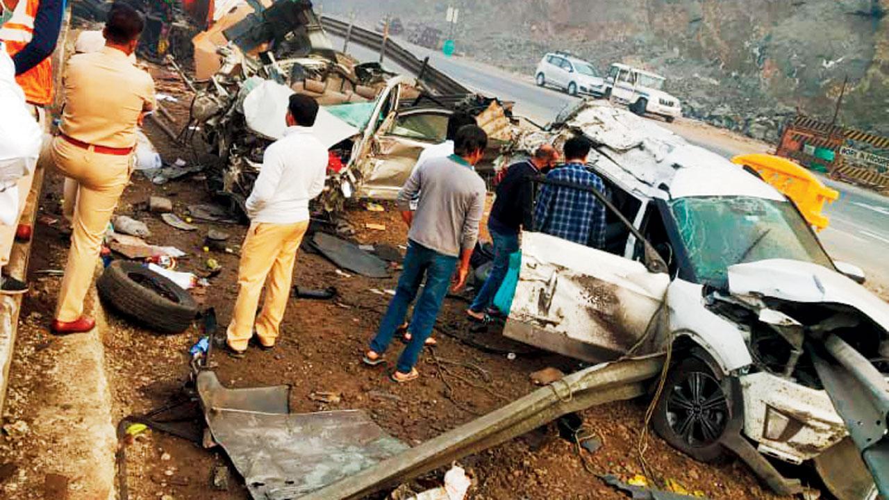 At end of road safety month, five of family killed in accident on Mumbai-Pune Expressway