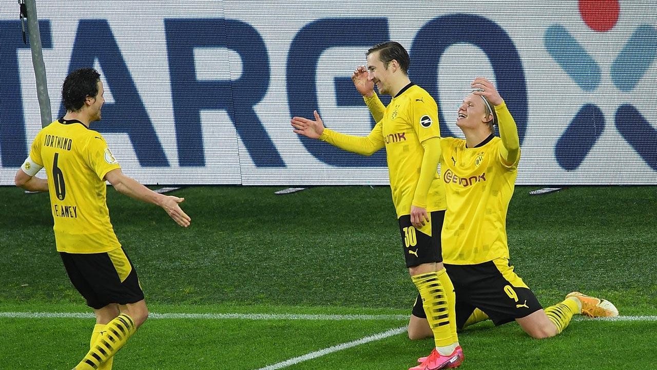 German Cup: Borussia Dortmund survive scare; Leverkusen knocked out