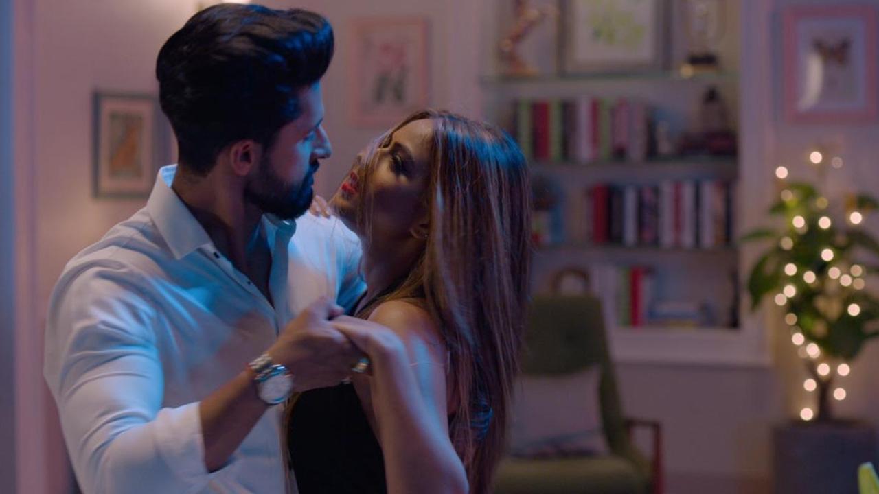 Roshni Chopra Sex Video - Jamai 2.0 Season 2 trailer: There's a lot more to Ravi Dubey and Nia Sharma  than meets the eye
