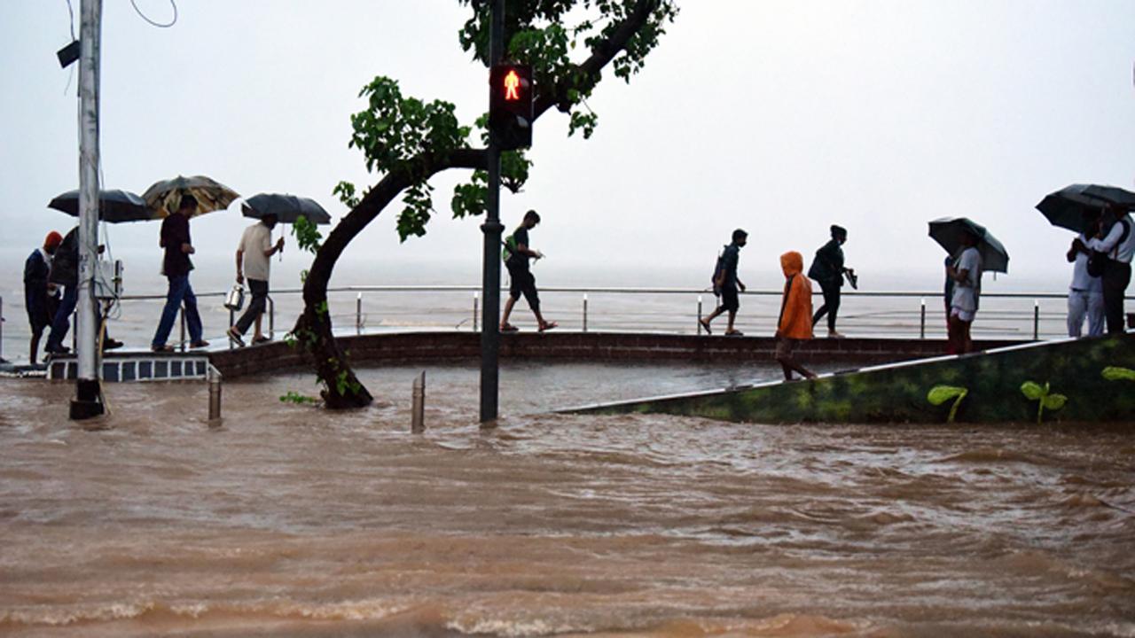 Mumbai: BMC approves 58 works to prevent water-logging in the city