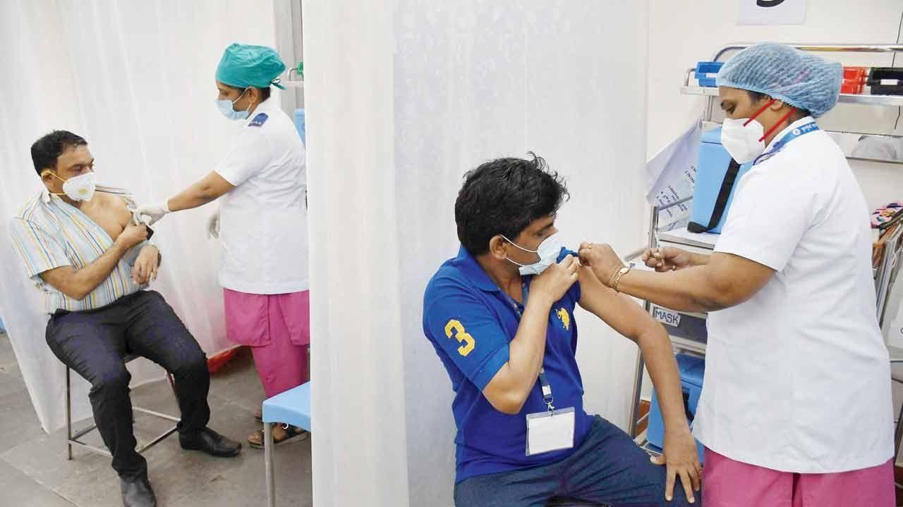 Mumbai: Only 212 beneficiaries get second COVID-19 vaccine shot on Day 2