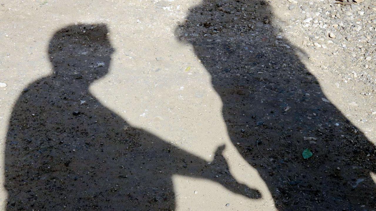 Mumbai Crime: 23-year-old rapes teen niece, fathers girl