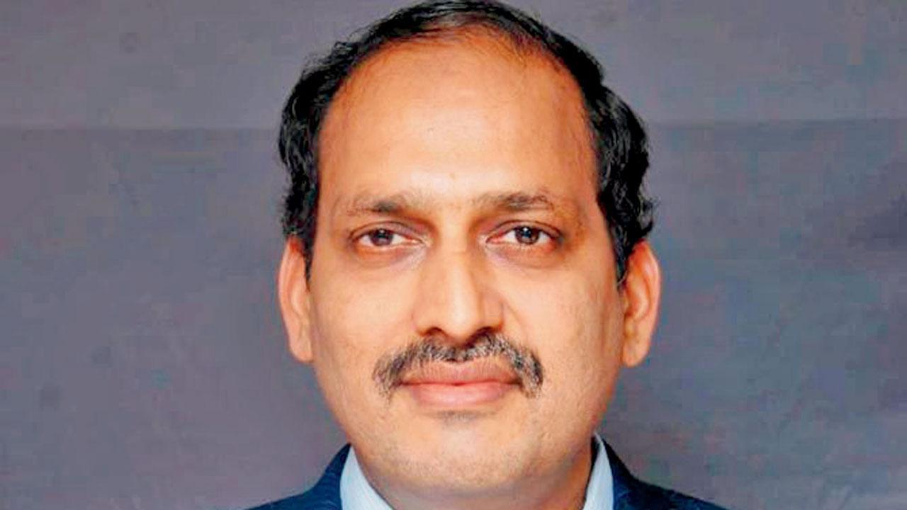 Midday Greater chennai police mahesh aggarwal, ips fyi twitter.com/bhavyadarshini… midday