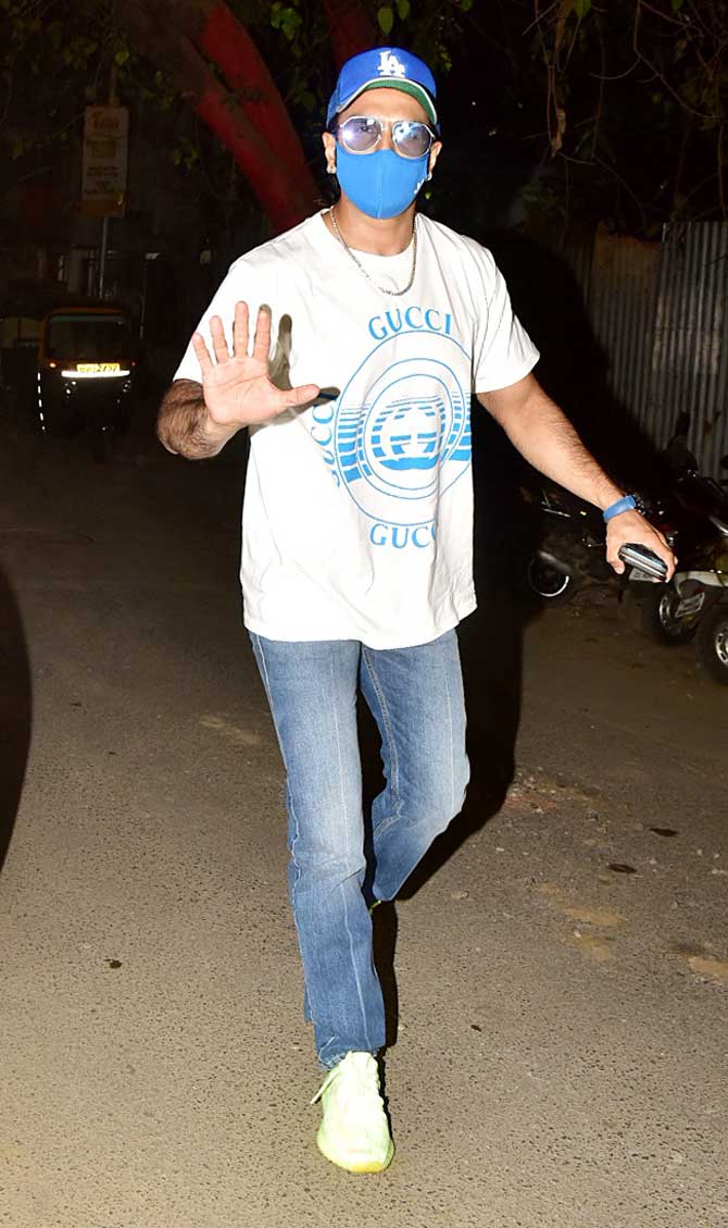 Ranveer Singh, too, was clicked at the restaurant in Worli. The actor opted for a simple casual look, which is unlike his usual self where he flaunts vibrant colours and abstract prints.