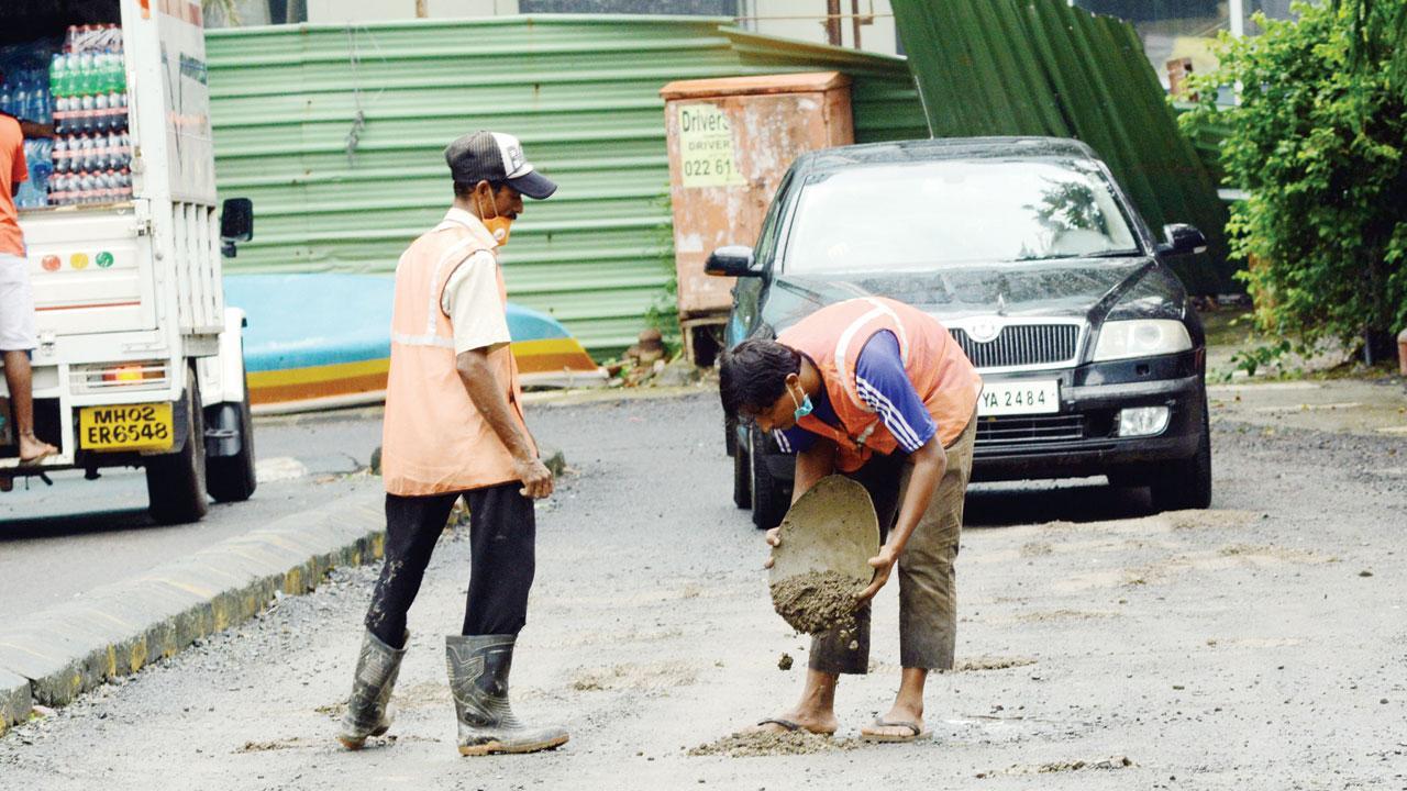 Mumbai: At Rs 1,600 cr, roads grab the big bucks from BMC
