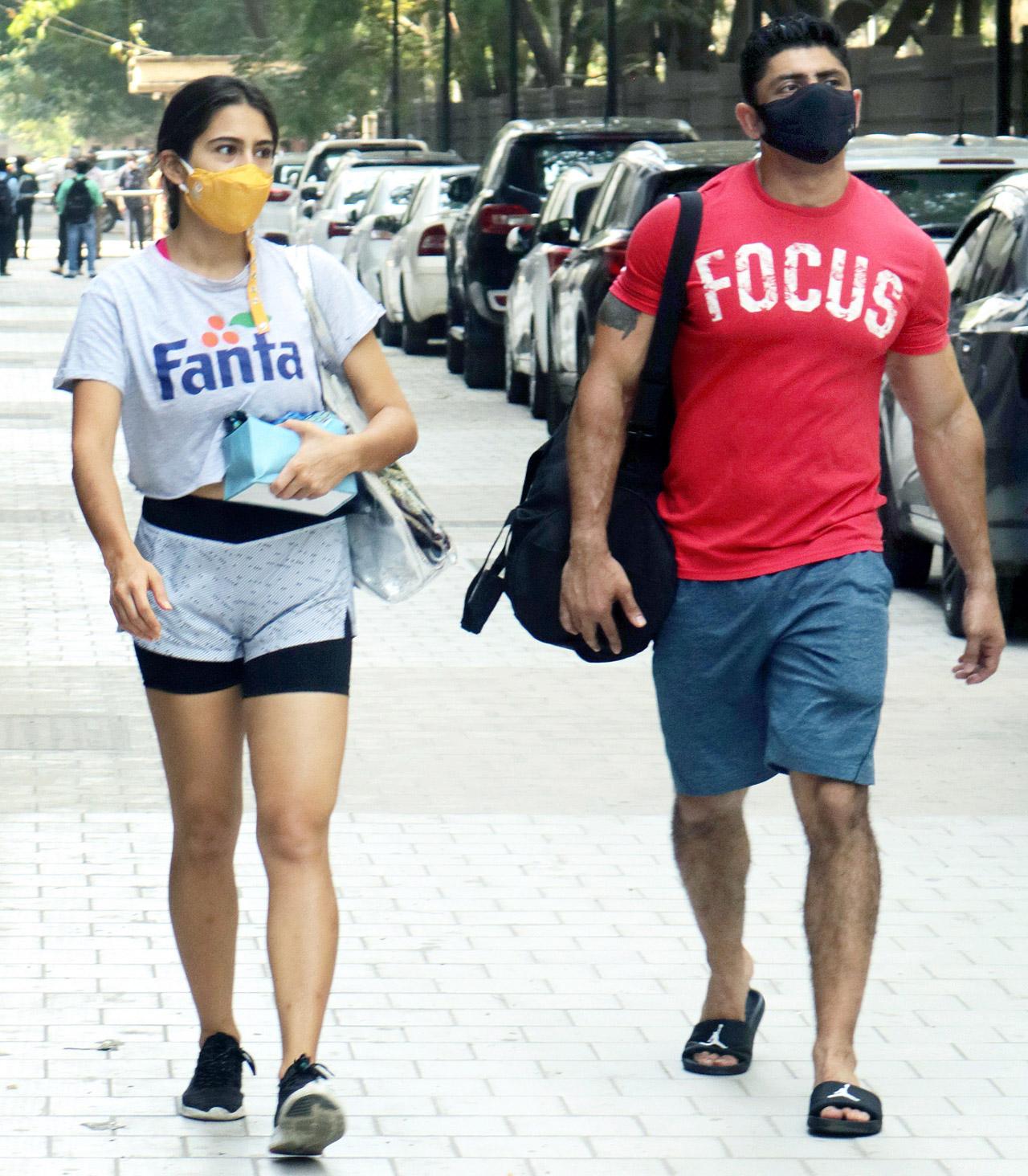 Gym Diaries Malaika Arora Seema Khan Maheep Kapoor Sweat It Out Bodybuilding developed in the late 19th century, promoted in england by german eugen sandow, now considered as the father of. gym diaries malaika arora seema khan