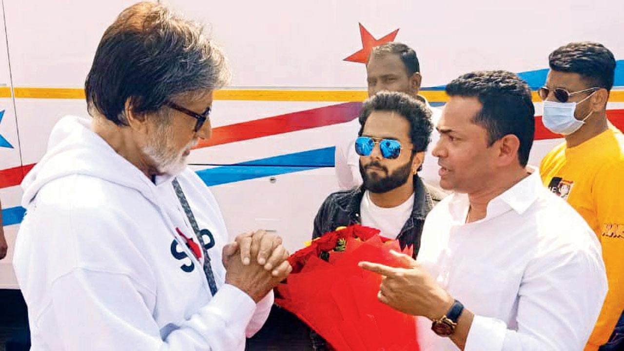 See photos: Ajay Devgn, Amitabh Bachchan in Baramati for MayDay