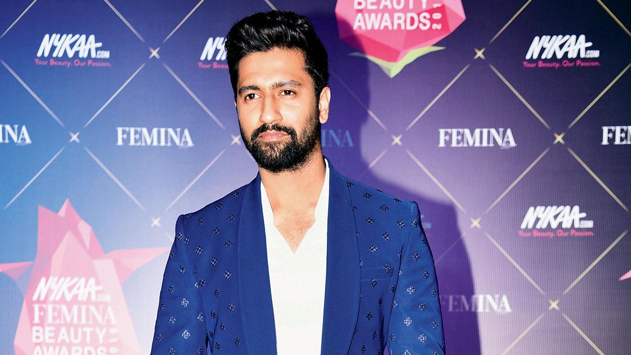 See Photo: Vicky Kaushal completes shooting of his next with Manushi Chhillar, calls it 'absolute joyride'