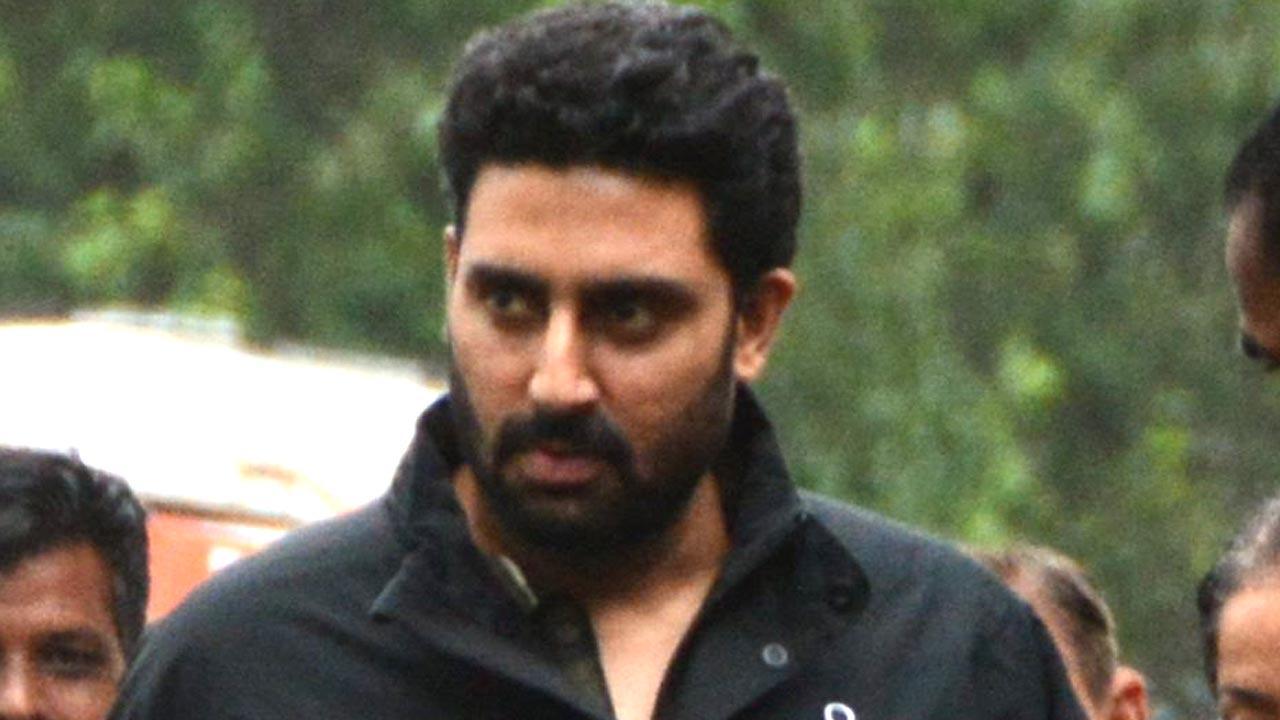 Abhishek Bachchan begins shooting in Agra jail for 'Dasvi'