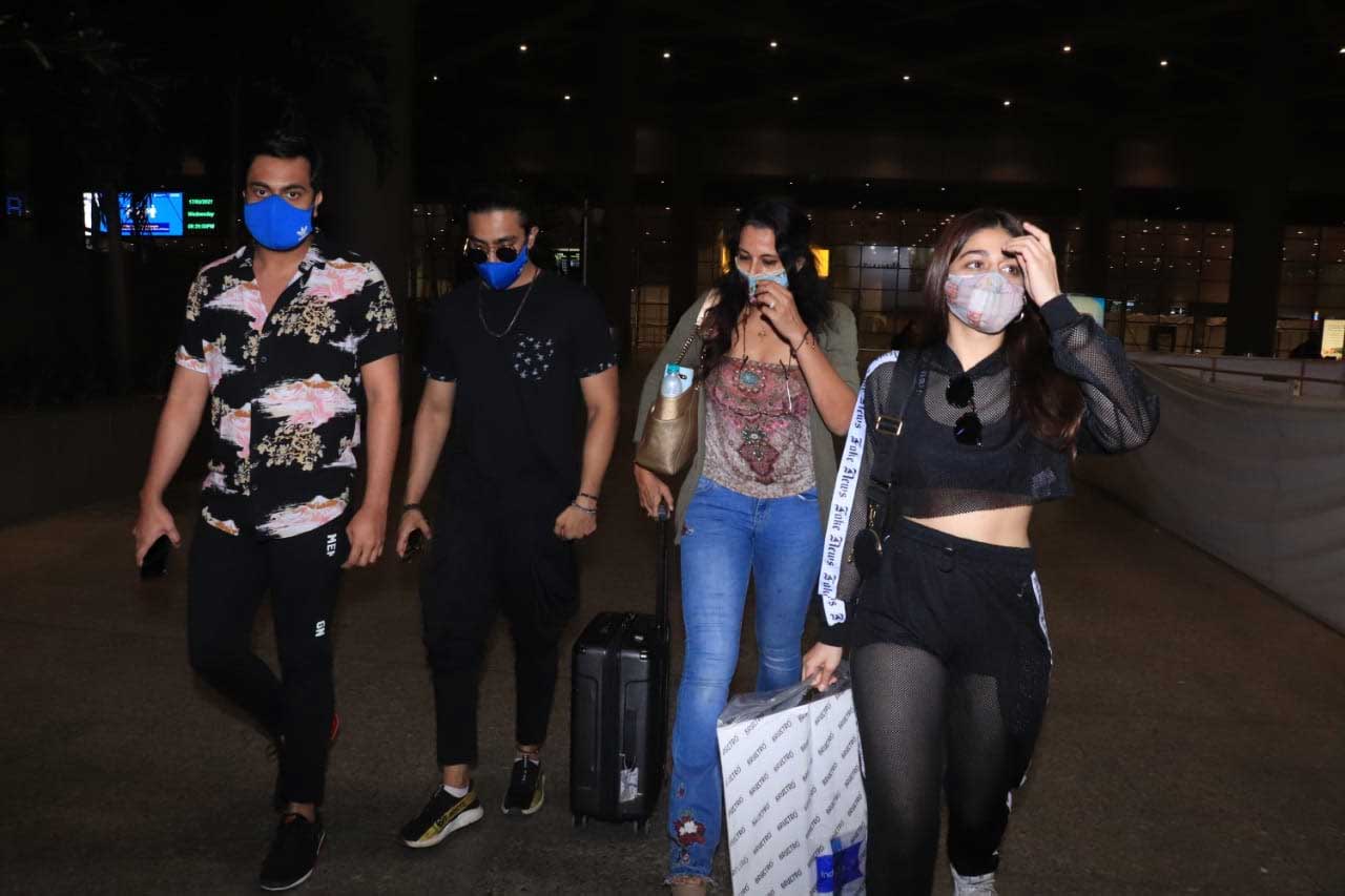 Alaya F, Aaishvary Thackeray, Pooja Bedi were clicked by the shutterbugs together at the Mumbai airport. Recently, Alaya swarmed her social media account with envious vacation posts, it seems like the trio is back from their outing. All pictures/Yogen Shah
 
 