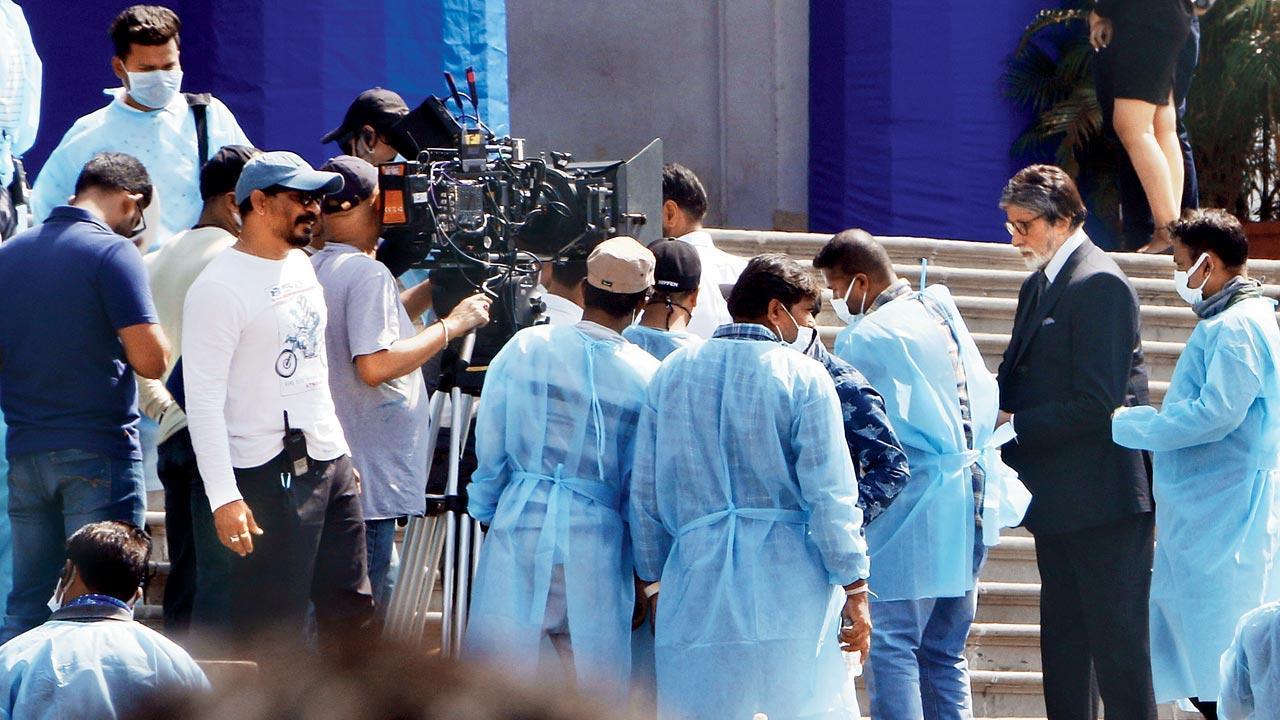 Amitabh Bachchan shoots for Ajay Devgn’s Mayday with necessary safety procedures